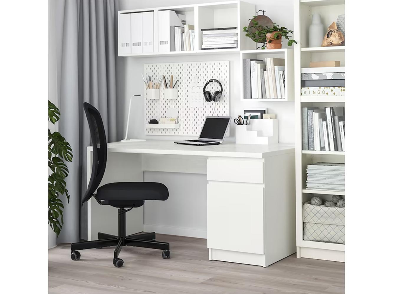 Письменный стол Мальм 413 white ИКЕА (IKEA) изображение товара